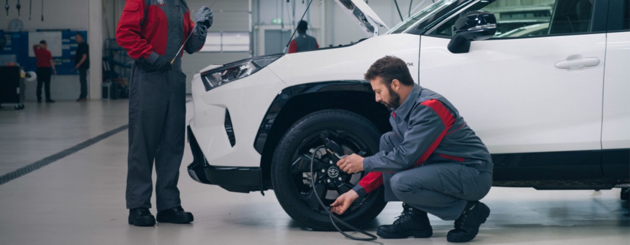 TOYOTA SERVICE PACKS